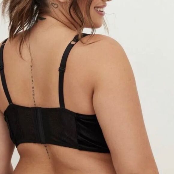 Torrid Velour And Lace Underwire Unlined Longline Bra Black Plus Size 0 Large 12 - Picture 2 of 7
